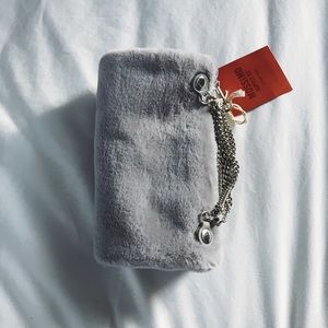 Foldover Clutch with Removable Crossbody Chain